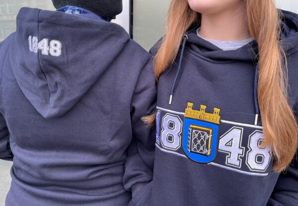 Hoody 1848 mit Stadt Wappen gestickt – Bild 4